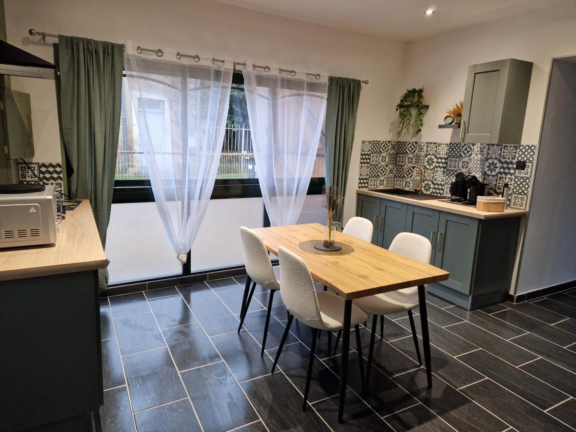 Grand Studio 2 Personnes Saint-Amand-Mont-Rond Zewnętrze zdjęcie